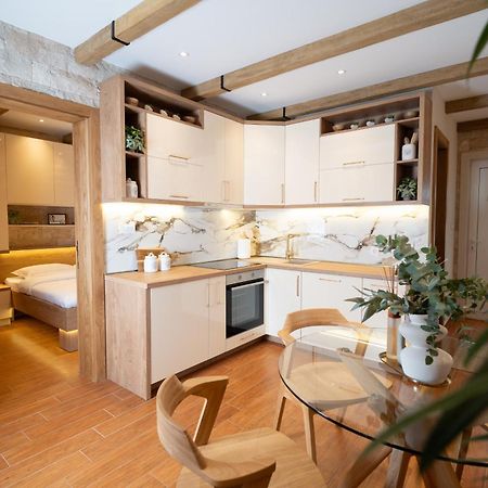 42° North Apartments Tivat Eksteriør bilde