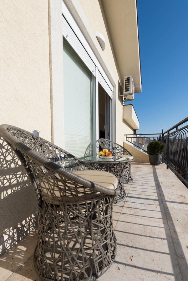 42° North Apartments Tivat Eksteriør bilde